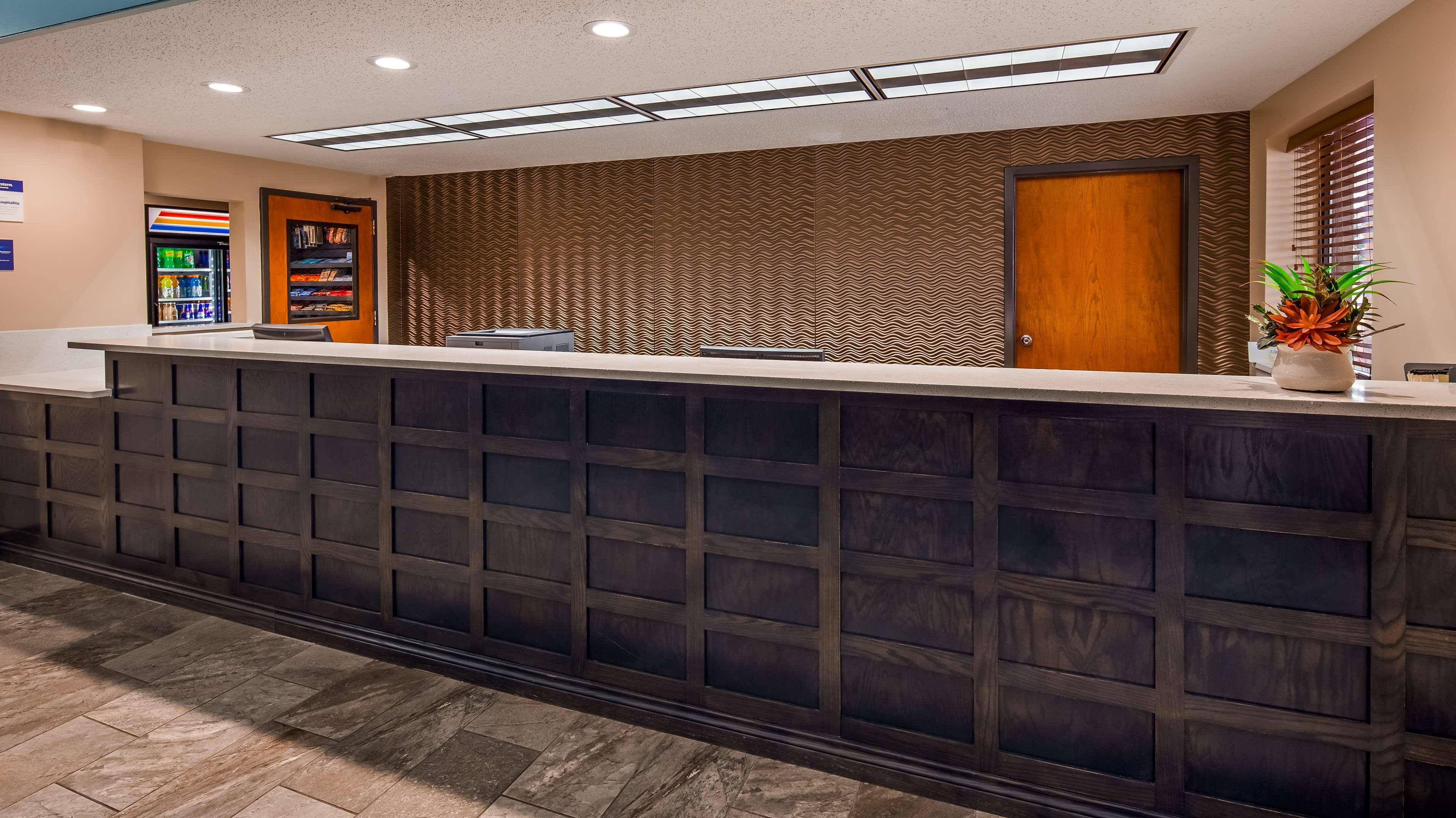 Best Western Warren Hotel Экстерьер фото