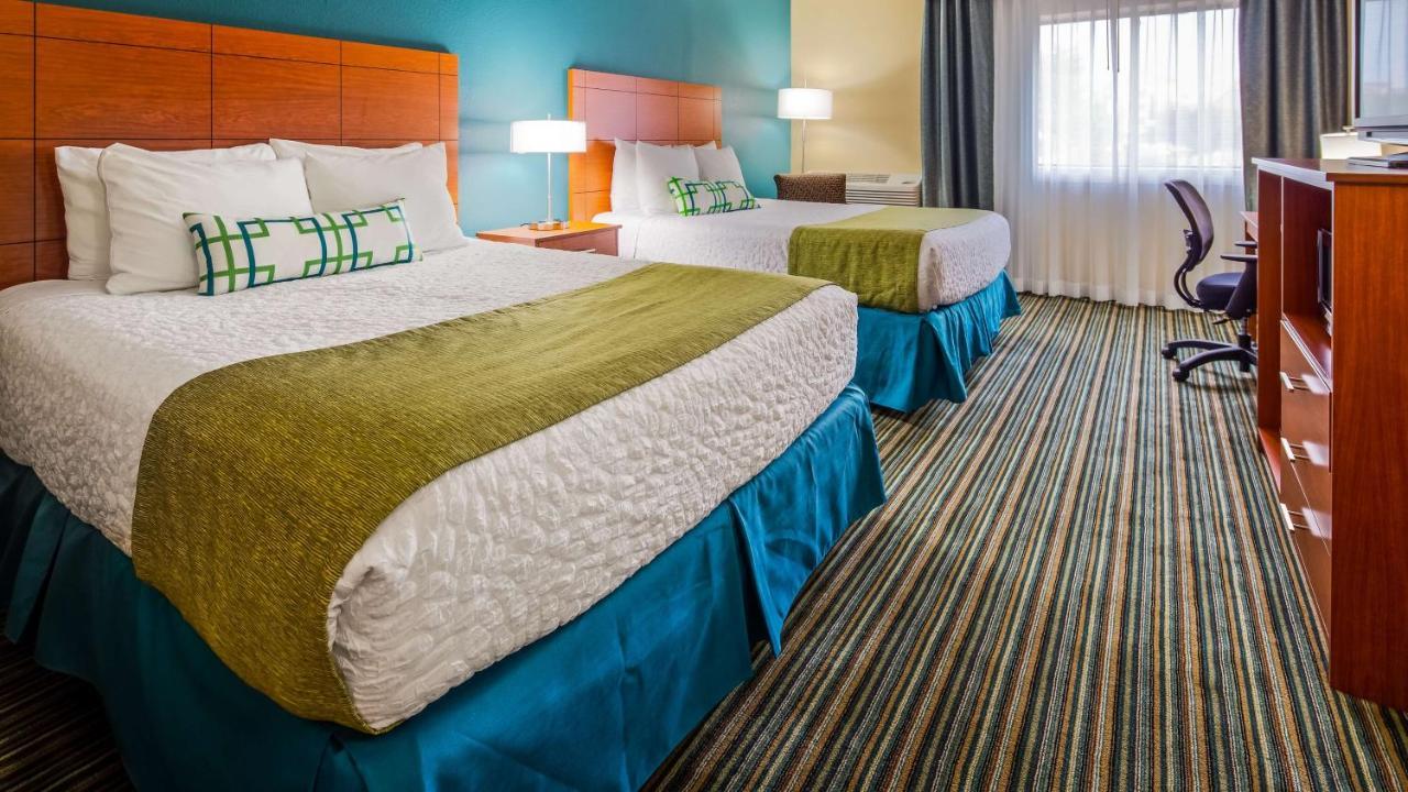 Best Western Warren Hotel Экстерьер фото